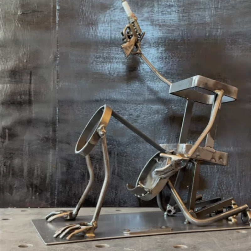 Limitowana edycja – Uchwyt na butelkę w kształcie czaszki